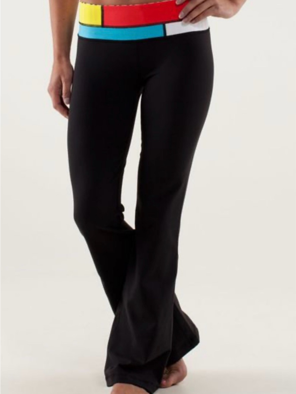 Vintage Lululemon Groove Pant III Yoga Pants Flare Leggings Size 6